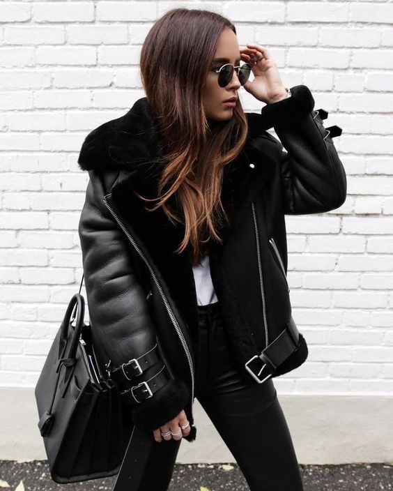 leather jacket outfit invierno 2020