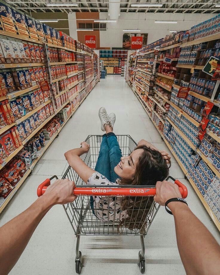 foto tumblr en el supermercado - carrito de la compra