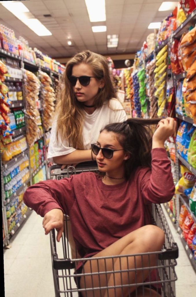 fotos tumblr para imitar con amigas en el supermercado